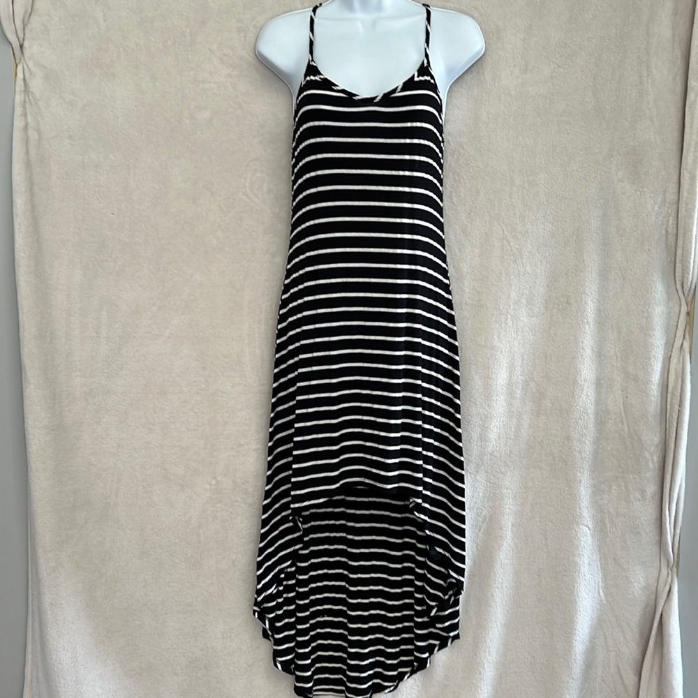 Forever 21 Black and White Striped High-Low Maxi Dress